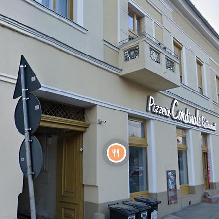 Radac Residence Орадеа Екстериор снимка
